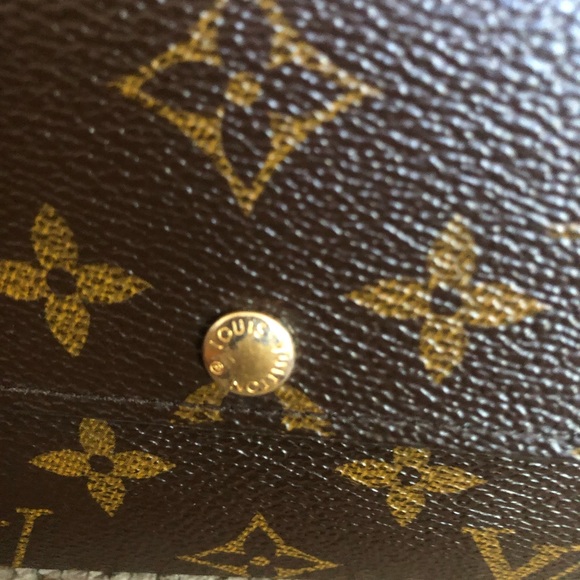 Louis Vuitton monogram wallet - Picture 10 of 16